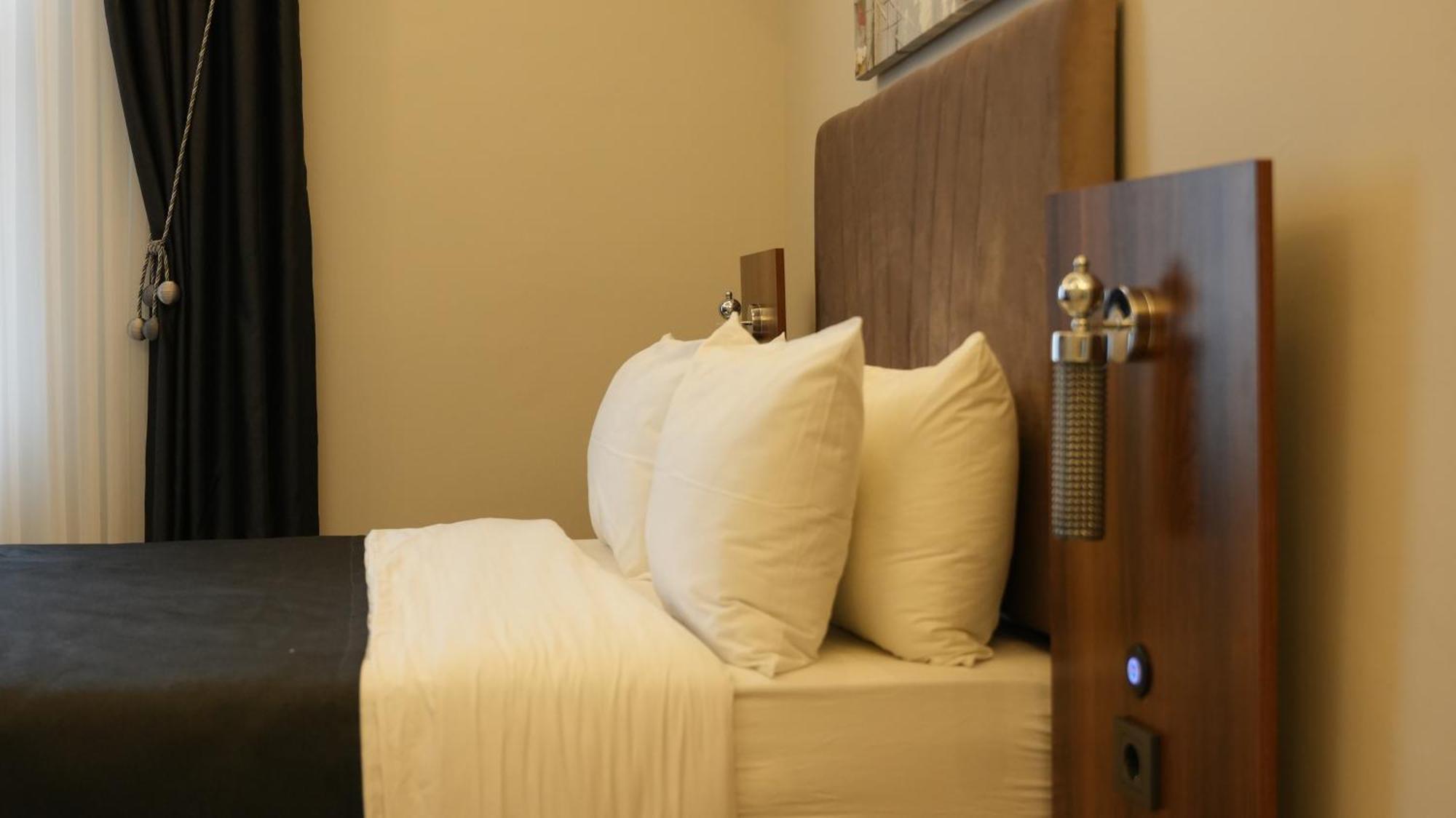 Grand Krone Hotel Çınarcık エクステリア 写真