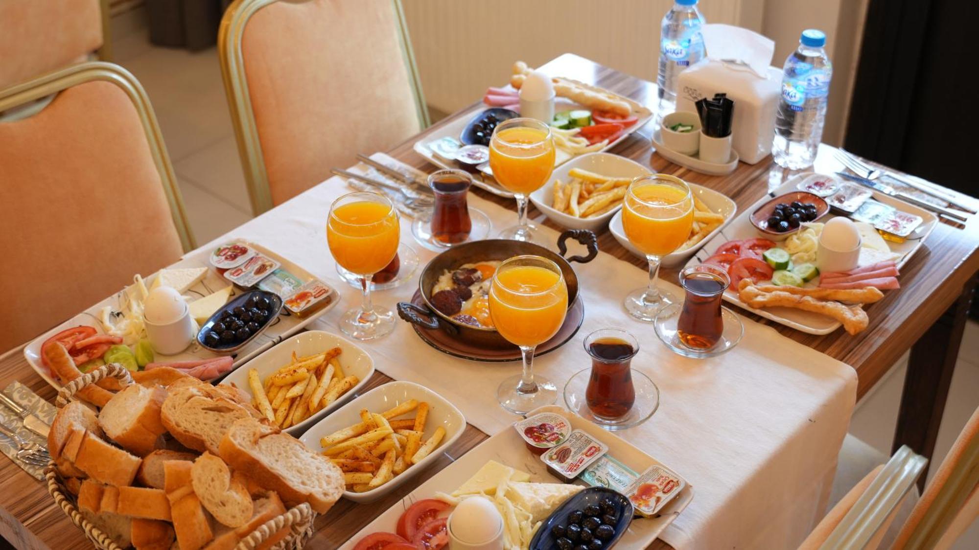 Grand Krone Hotel Çınarcık エクステリア 写真